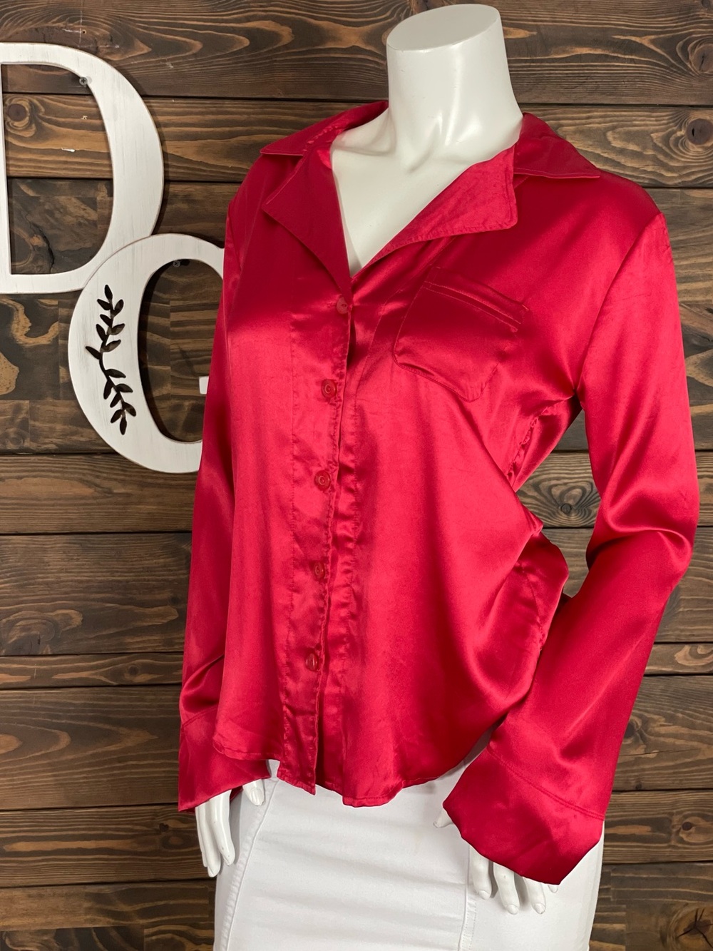 Victoria's Secret | Red Satin Button-Up Pajama Top Collard Single Pocket